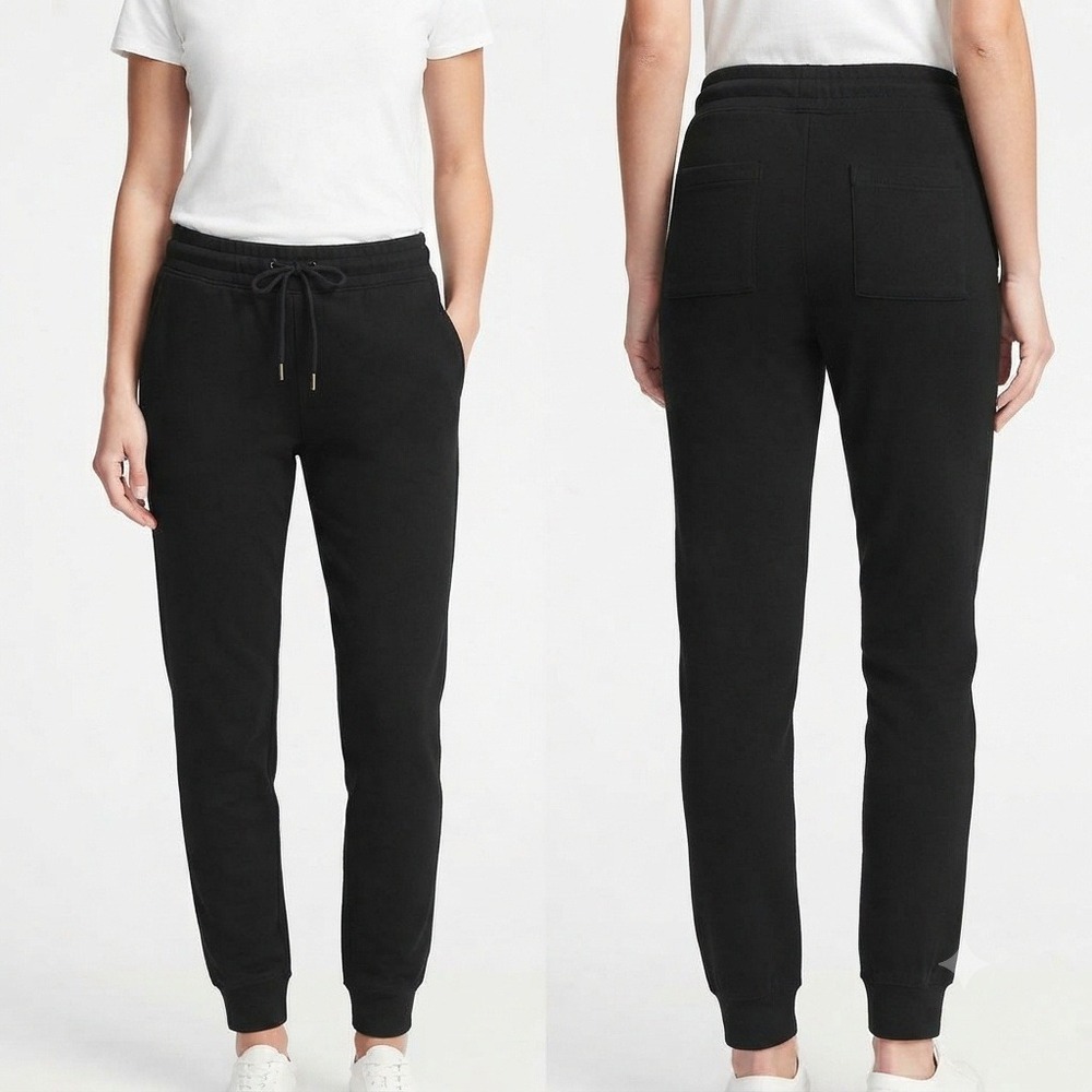 Old Navy Joggers Womens Small SleekTech Go-Dry Black Activewear Pants